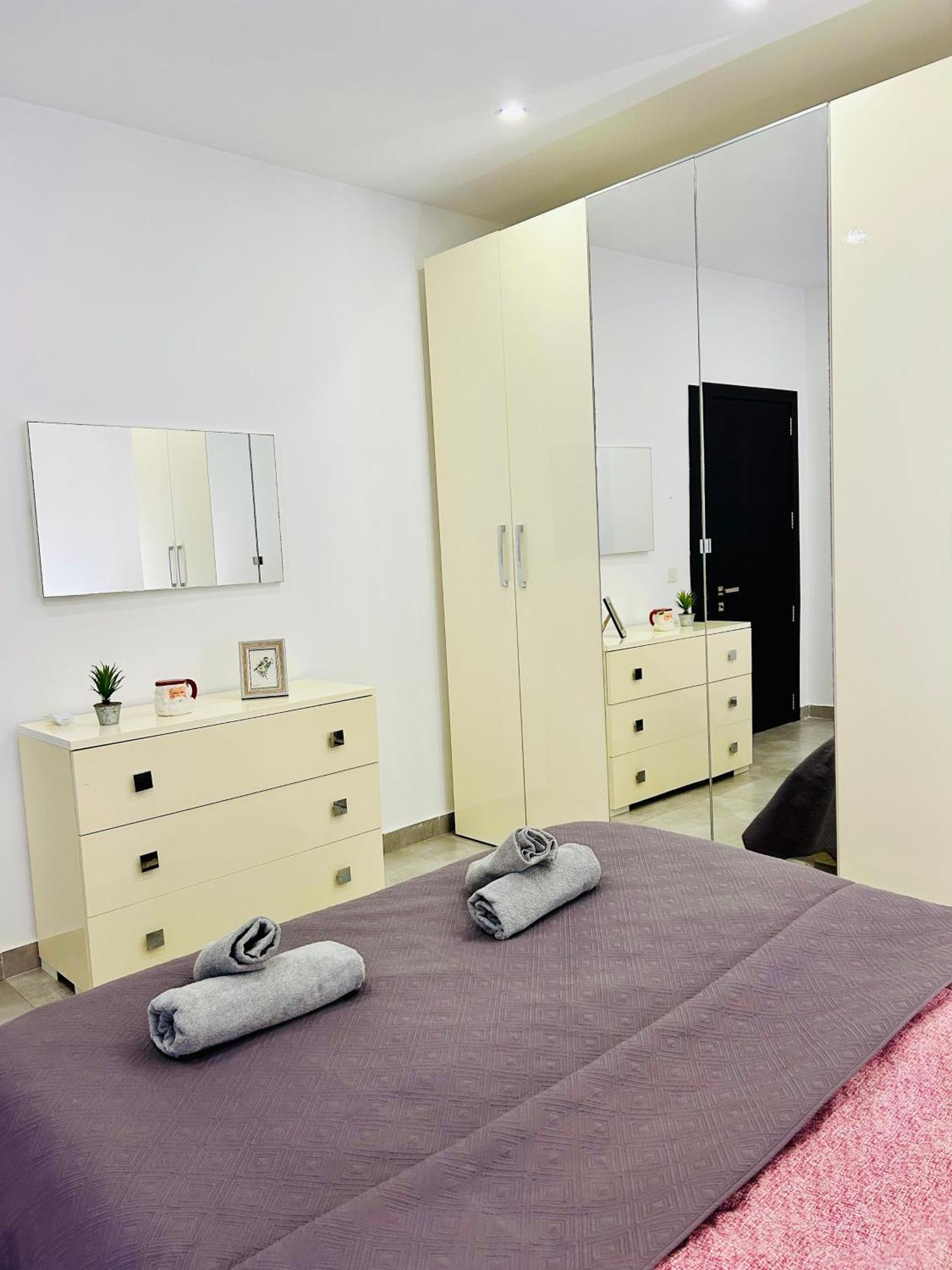 Cosy Seaside Apt, 200M From The Seafront Gzira Εξωτερικό φωτογραφία